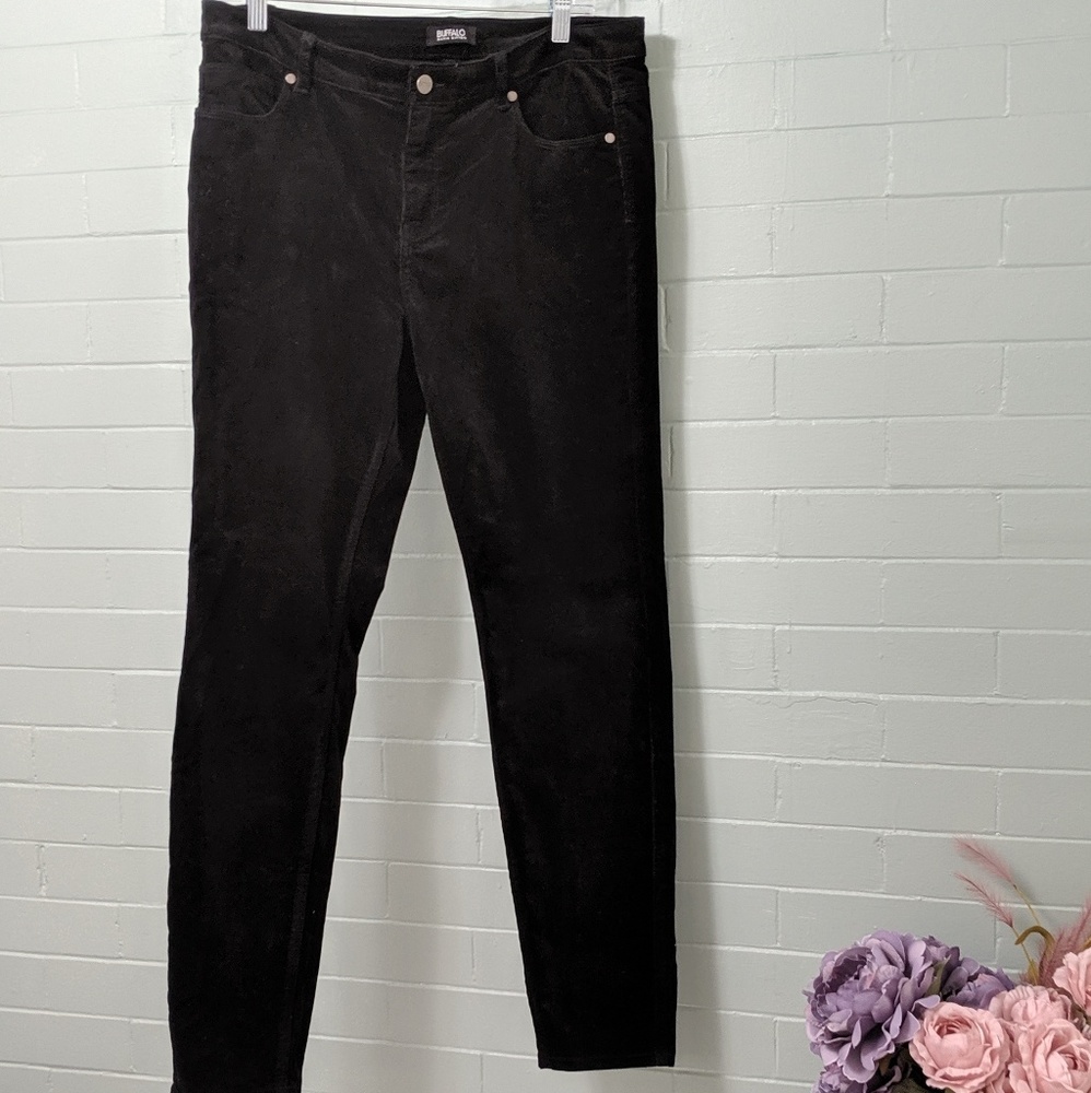 Very fine wale corduroy black Buffalo brand _ 12